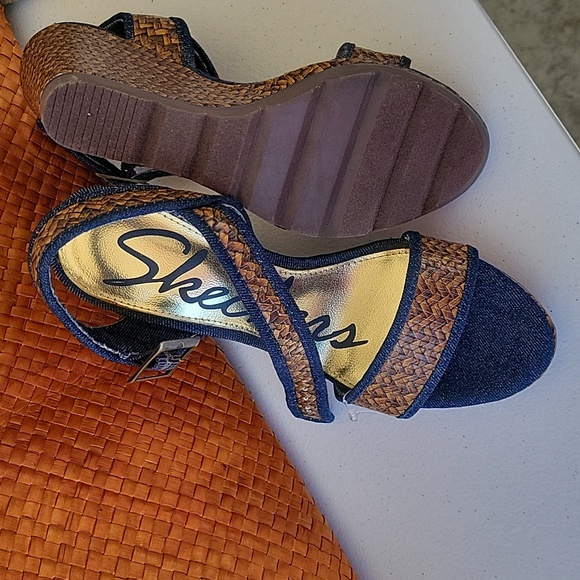 Skechers High Heel Stripey Platform Sandals Size 7 - Picture 2 of 8